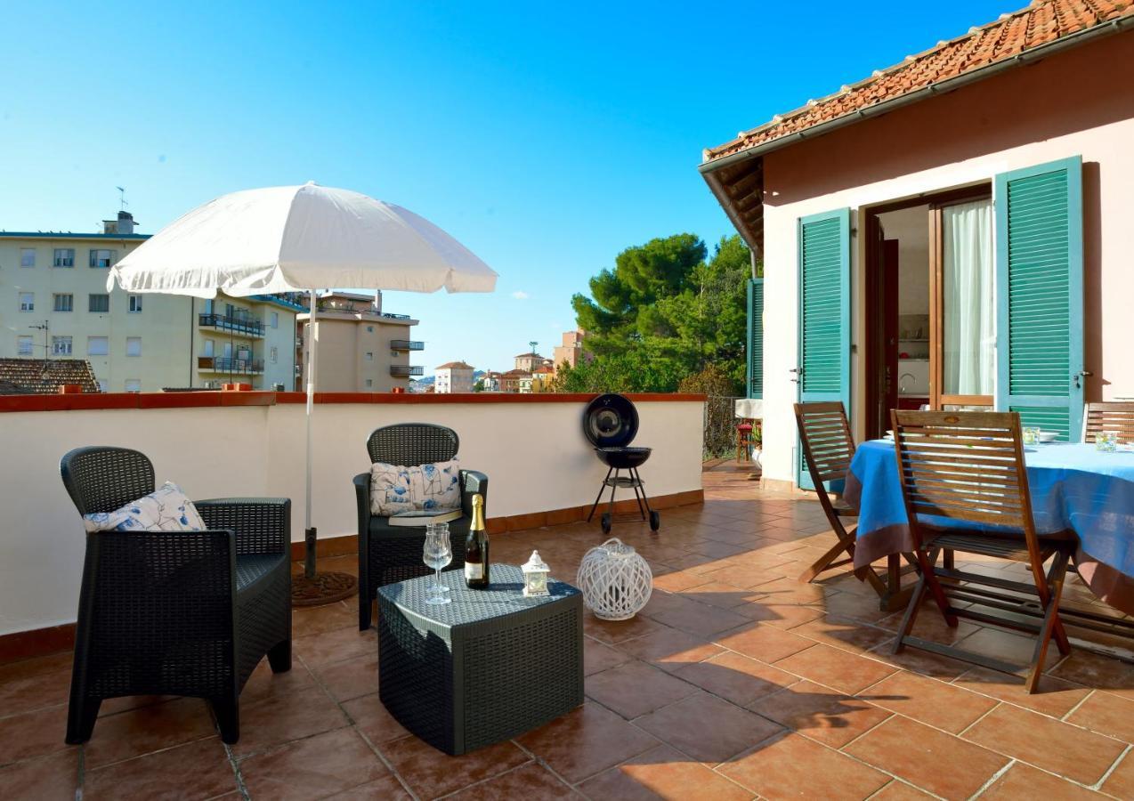 Vila Casa Con Grande Terrazza, Ac, Wifi, Posto Auto E Vicino Al Mare Imperia Exteriér fotografie