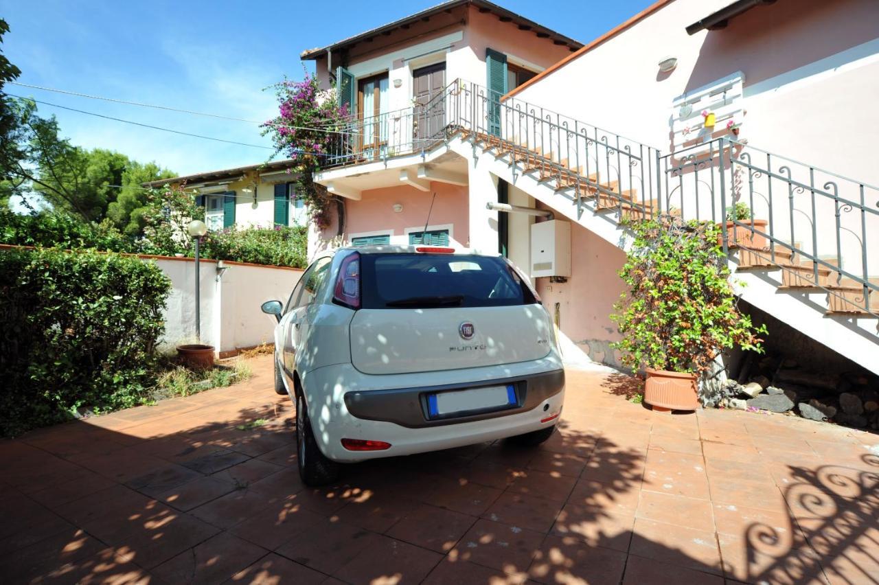 Vila Casa Con Grande Terrazza, Ac, Wifi, Posto Auto E Vicino Al Mare Imperia Exteriér fotografie